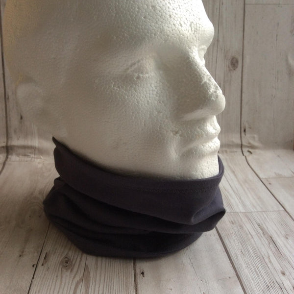 Man's beanie neck gaiter - charcoal grey