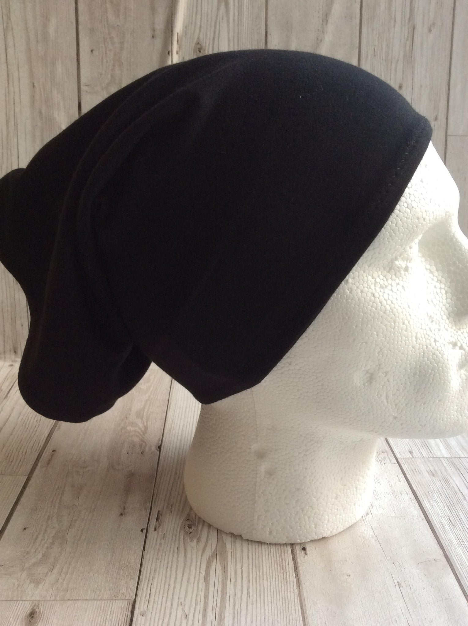 Man's beanie neck gaiter - black
