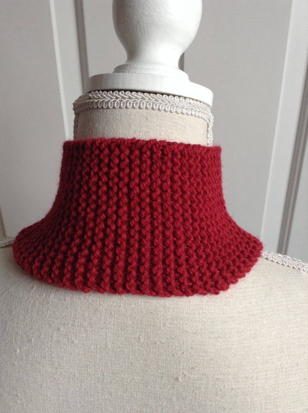 Dark red alpaca/wool mix keyhole scarf