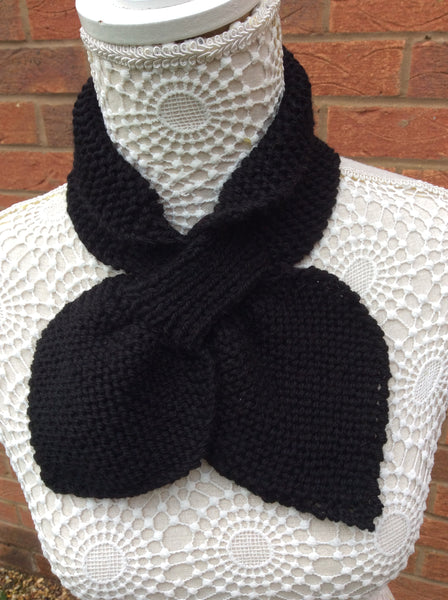 Black alpaca/wool mix keyhole scarf